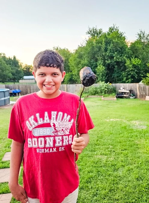 Autumn Adventure Checklist: Outdoor Kids’ Must-Do Activities for the Fall Season