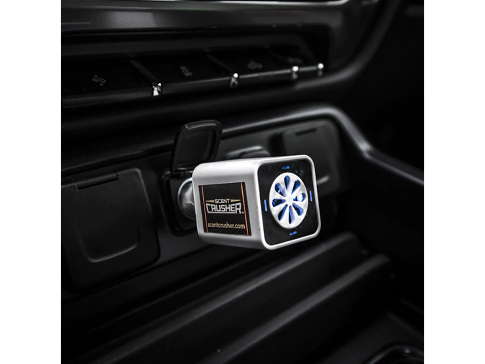 Everest Scentcrusher ozone go car/truck air cleaner - $30.50 at Everest