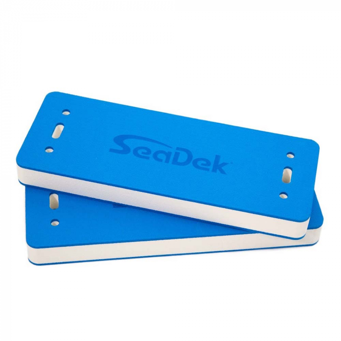 Seadek SeaDek 24 x 12 x 2 Flat Fenders Medium 2-Pack Bimini Blue/White - $122.67 at Everest