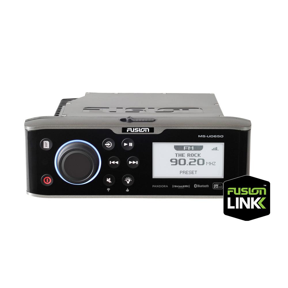 Everest FUSION UD650 Marine Entertainment System w/Built-In UniDock, Bluetooth & FUSION-Link - $513.59 at Everest