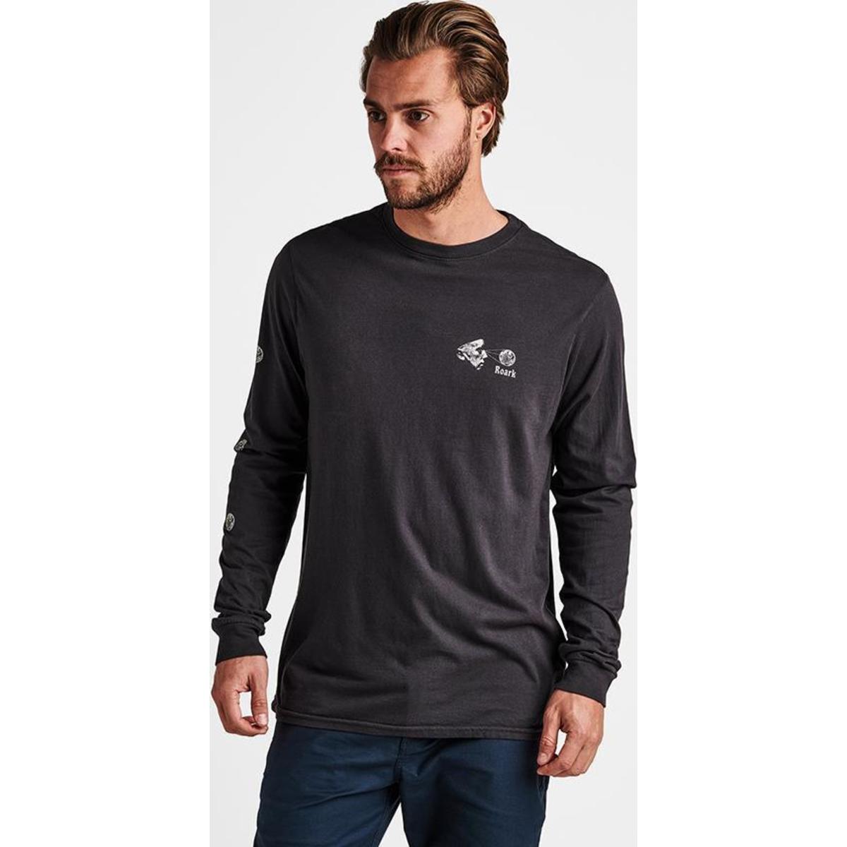 Everest Worldly Views Long Sleeve Premium Tee - Black / Small - $38.70 at Everest