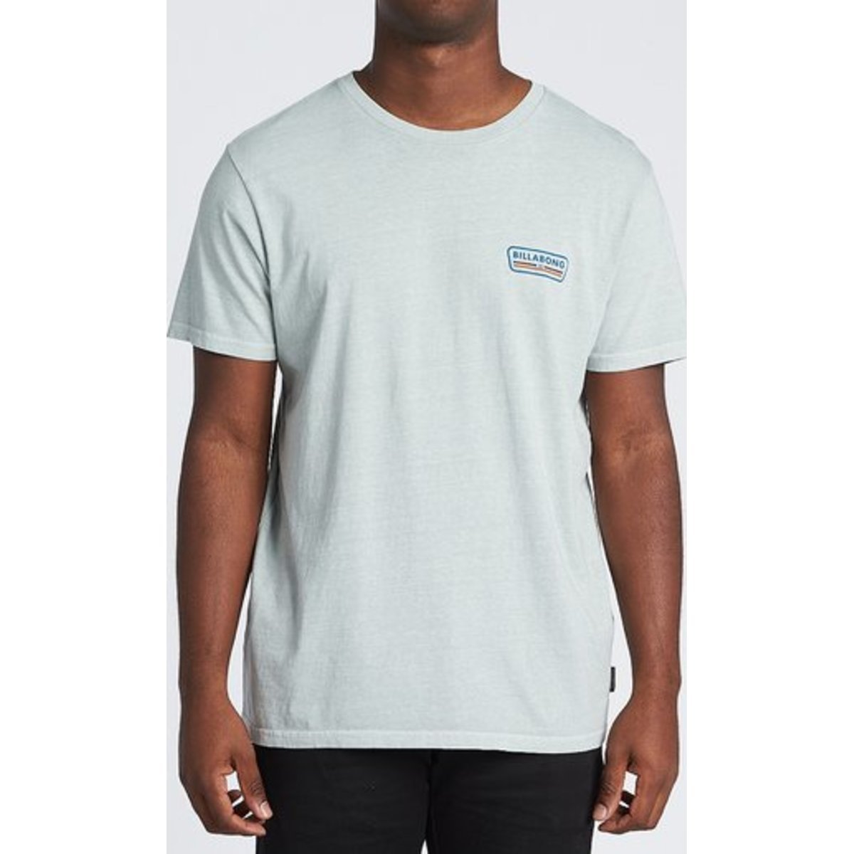 Everest Badge Short Sleeve T-Shirt - SILVER / Medium - $30.05 at Everest