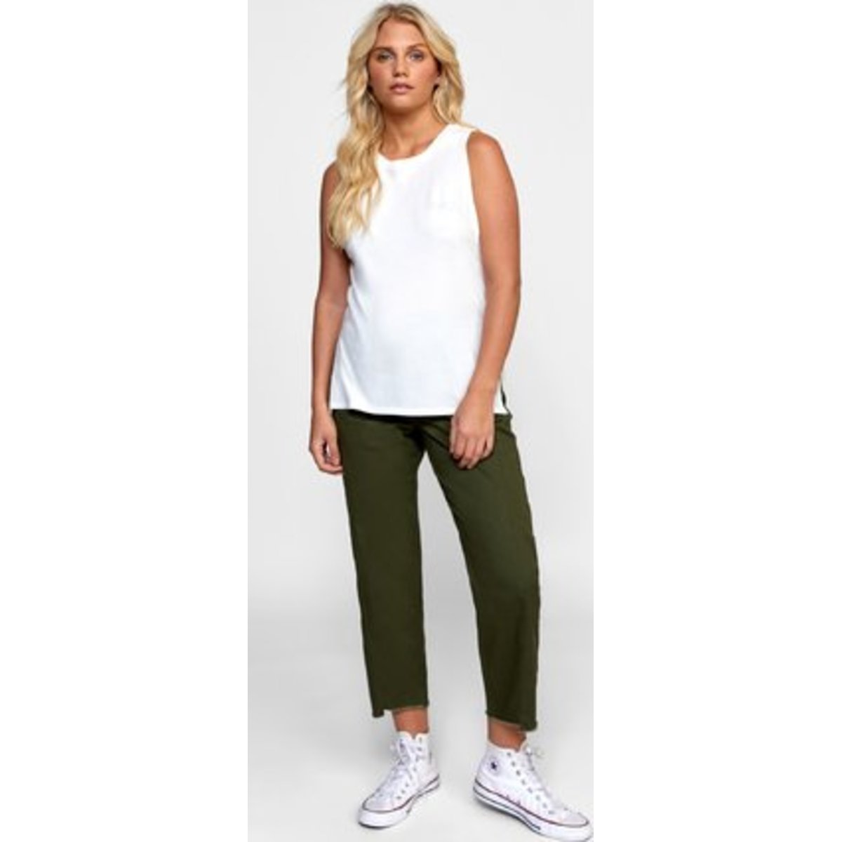 Everest VOLUME TANK - VINTAGE WHITE / M/10 - $30.10 at Everest
