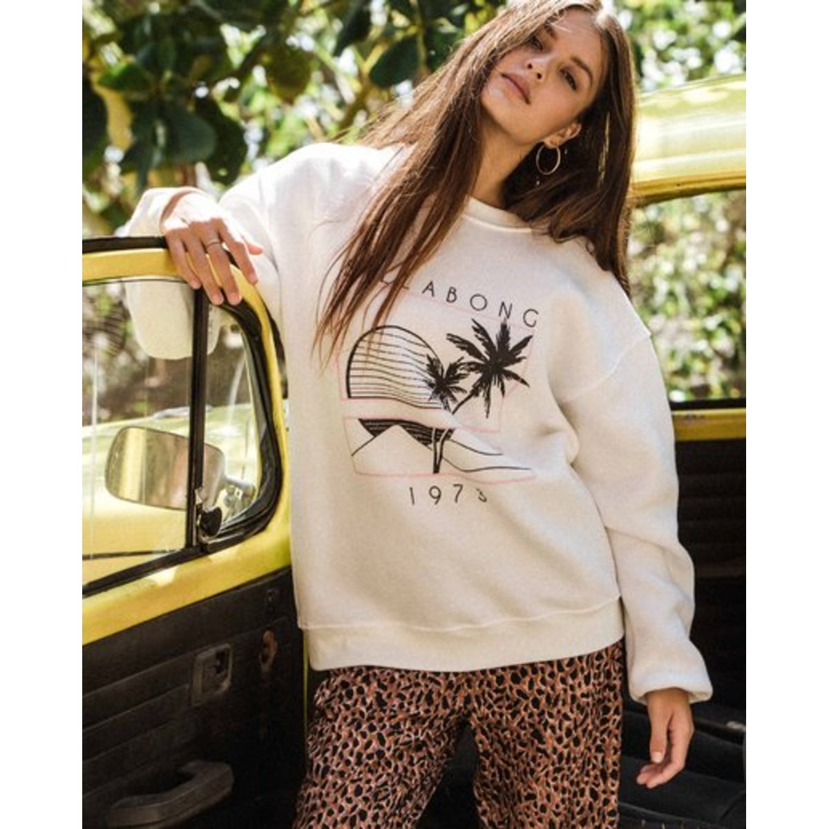 Bask In The Sun Pullover - SALT CRYSTAL / S/8