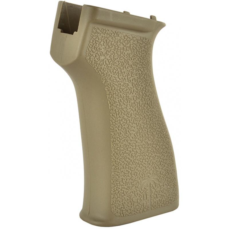 Everest PTS US Palm AK Ergonomic Textured Battle Motor Grip - DARK EARTH - $21.39 at Everest
